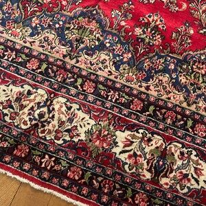 Oriental Rug. Mint condition!